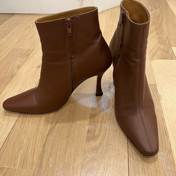 ✨STAUD Cami Leather Ankle Boots ✨ - Picture 7 of 13